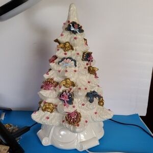 Vintage Ceramic Christmas Tree White .